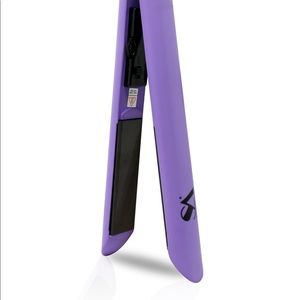 Straight Ahead Bionic Flat Irom Hair Straightener